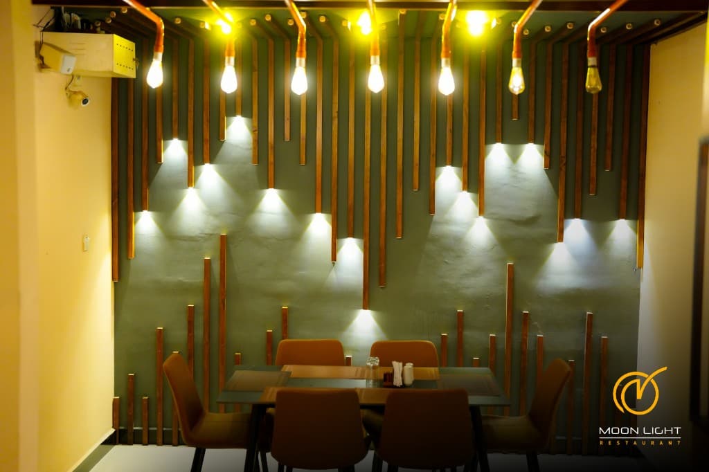 Moonlight Restaurant